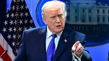 Trump recunoaște că Rusia ajută Iranul în războiul cu SUA și Israel: „Putin îi ajută puțin, probabil. Dar și el crede că noi ajutăm Ucraina”