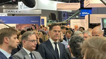 EXCLUSIV ALEPH NEWS. Expoziția BEDEX începe astăzi la Bruxelles și reunește 200 de companii din 27 de țări. Mark Rutte: „Ne confruntăm cu o situație de securitate internațională tot mai dificilă. Avem nevoie de o producție mai mare a industriei de apărare”