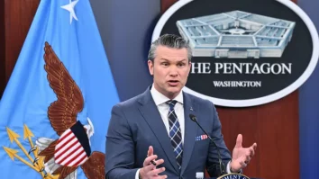 Pentagonul pregătește opțiuni pentru o „lovitură finală” în războiul împotriva Iranului. Casa Albă avertizează că Trump este pregătit să lovească „mai dur ca niciodată” dacă negocierile nu progresează