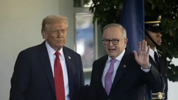 Australia trimite rachete și un avion de supraveghere pentru apărarea Golfului