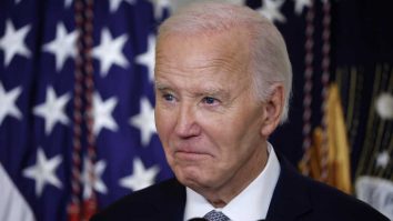 Joe Biden avertizează că Donald Trump încearcă să „fure” alegerile de la jumătatea mandatului