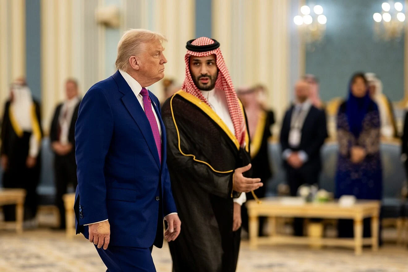 Arabia Saudită avertizează că va riposta militar împotriva Iranului dacă va continua să atace bazele americane din Regat