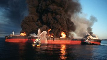 Iranul ripostează la ultimatumul lui Trump de 48 ore pentru deschiderea Strâmtorii Ormuz: „Vom răspunde puternic la orice atac asupra infrastructurii noastre energetice”