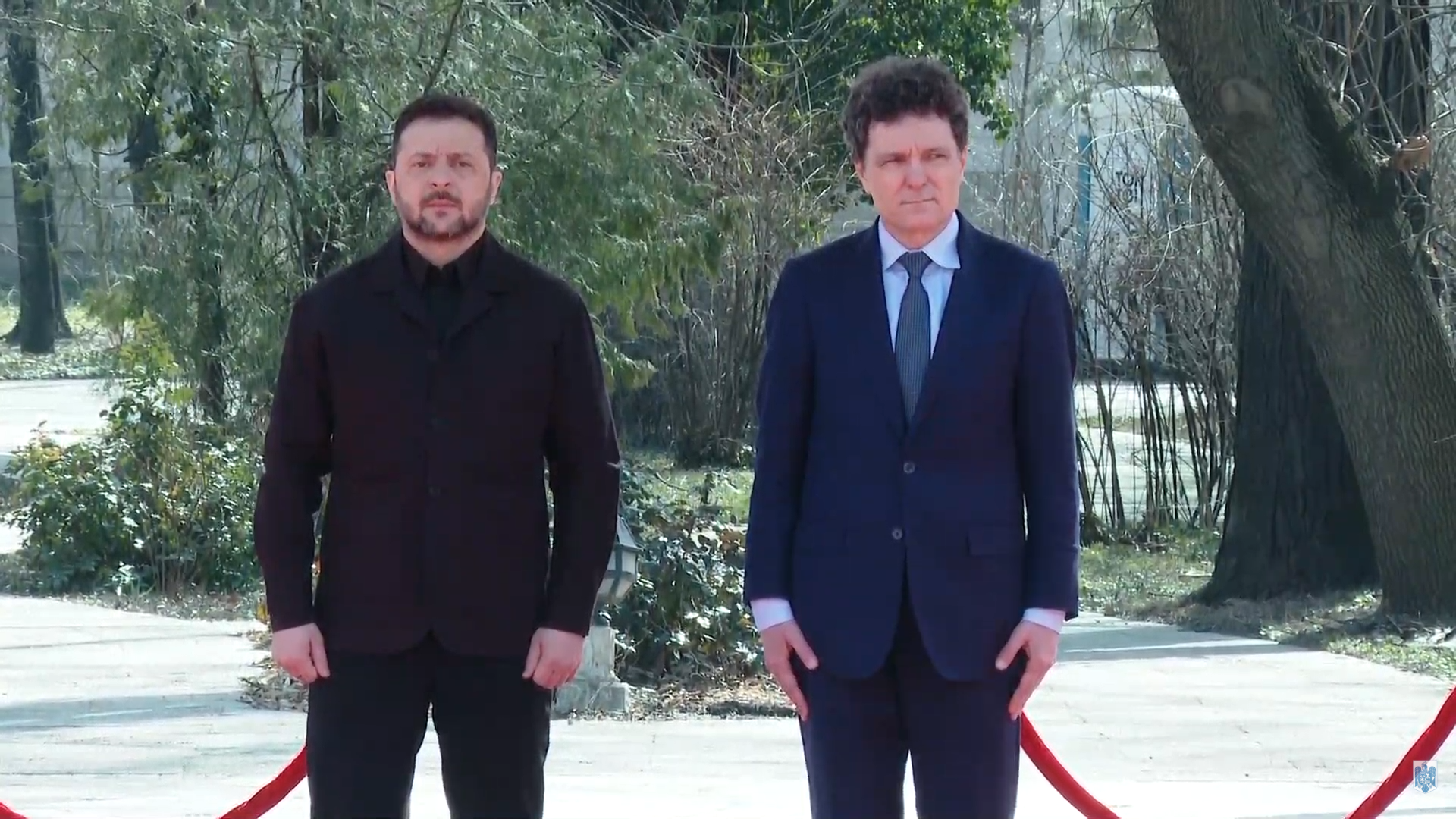 Nicușor Dan l-a primit pe Volodimir Zelenski la Palatul Cotroceni. Discuțiile se vor axa pe „intensificarea cooperării economice și cooperarea în domenii precum energia și industriile de apărare”