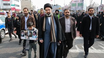 Cine este Ayatollah Mojtaba Khamenei, noul Lider Suprem al Iranului și „adevărata putere din spatele regimului”