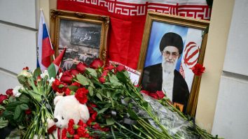 Israelul amenință că îl va elimina și pe noul Lider Suprem al Iranului. Funeraliile lui Ali Khamenei încep astăzi