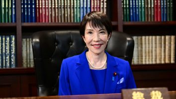 Japonia cere Agenției Internațională pentru Energie o nouă eliberare a rezervelor de petrol pe fondul crizei din Orientul Mijlociu