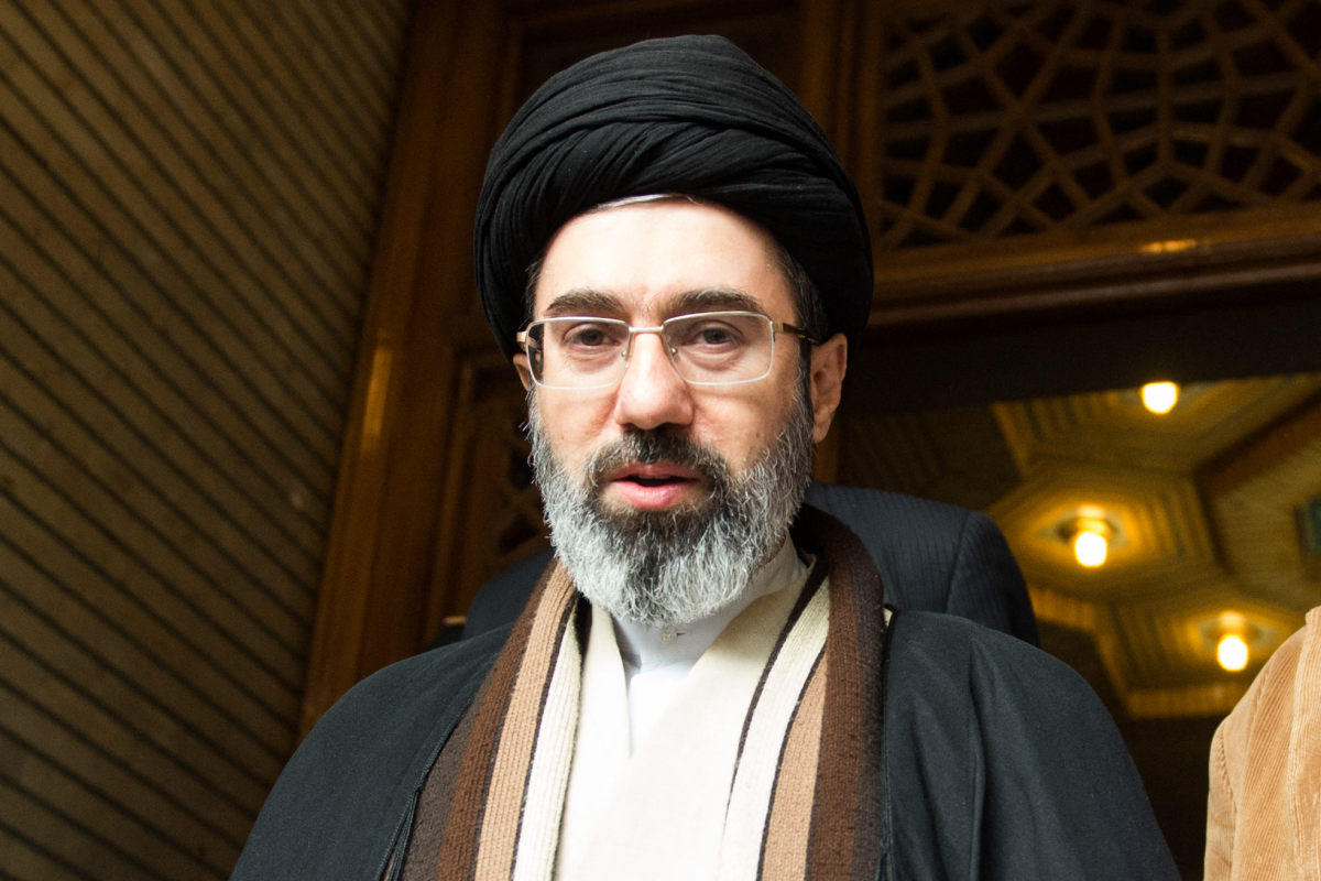 Noul Lider Suprem al Iranului Mojtaba Khamenei și-a transmis primul mesaj: „Nu vom ezita să răzbunăm sângele martirilor. Strâmtoarea Hormuz trebuie să rămână închisă”. Sursele spun că Liderul este rănit