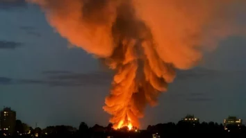 VIDEO. Ucraina incendiază depozite petroliere din Rusia după o nouă lovitură cu drone