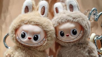 Filmul „Labubu” a fost confirmat oficial. Proiectul va fi regizat de Paul King, cunoscut pentru filmele „Paddington” și „Wonka”