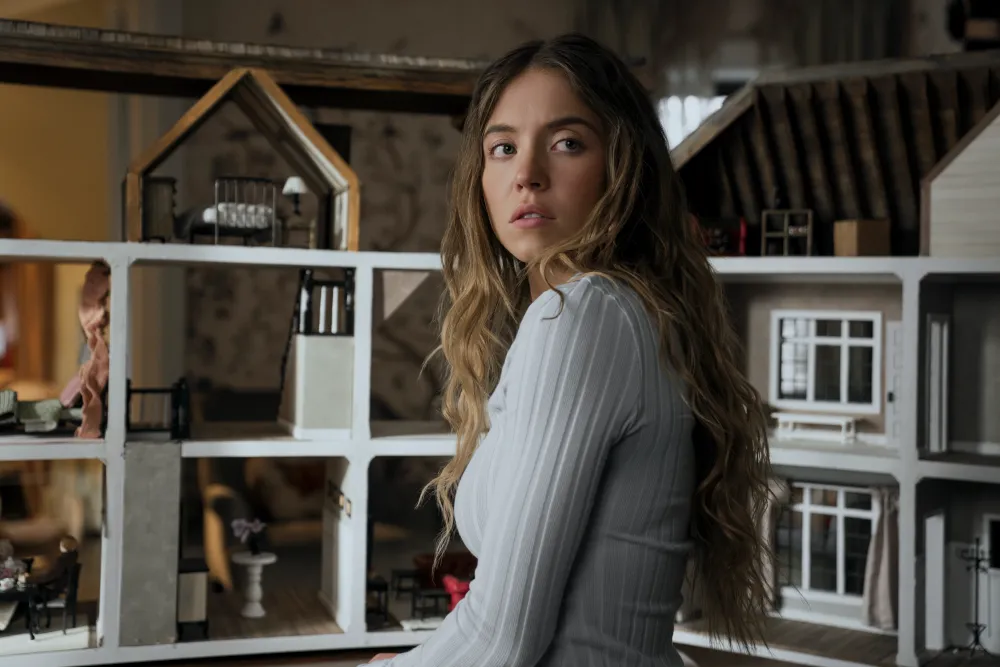 Sydney Sweeney revine pe marile ecrane. „Secretul Menajerei” va avea premiera anul viitor, la doi ani după premiera primului film
