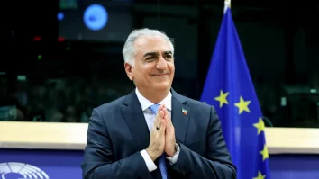 Prințul moștenitor al Iranului vede moartea lui Khamenei ca pe un moment istoric pentru Iran: „Există clipe în care curajul, leadershipul și solidaritatea pot schimba cursul națiunilor”