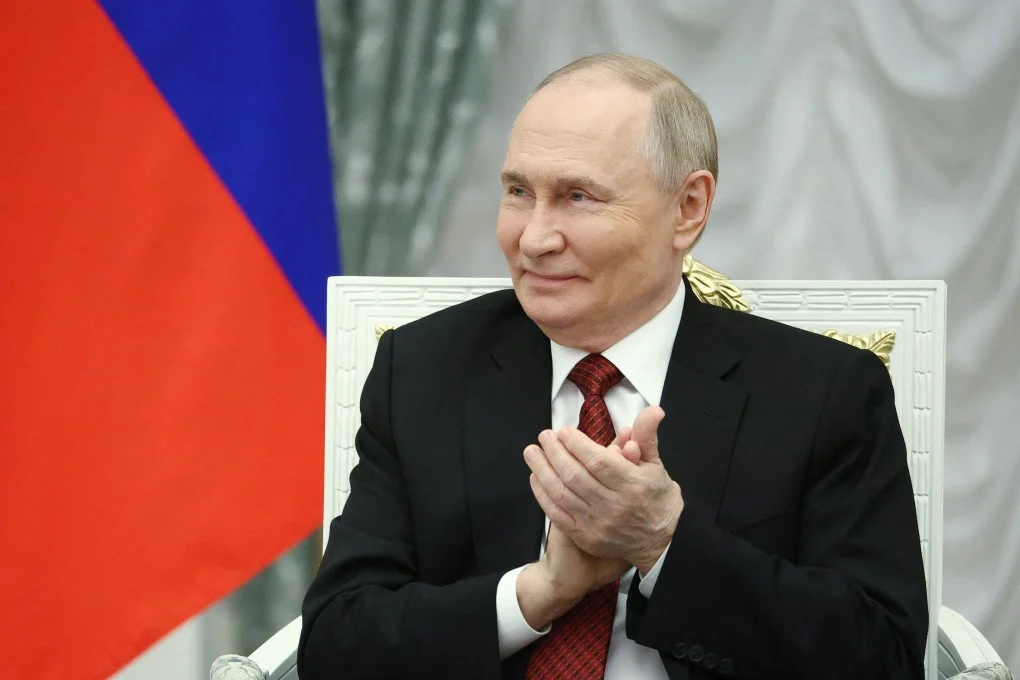 Rusia va obține doar „suma maximă de 2 miliarde de dolari” din relaxarea sancțiunilor petroliere ale Statelor Unite