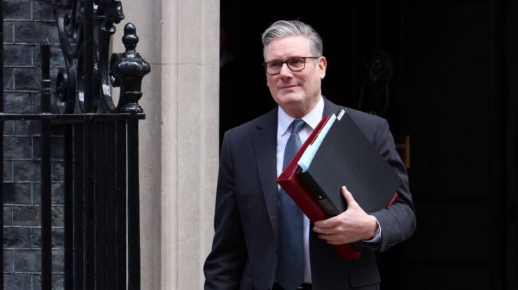 Keir Starmer afirmă că Marea Britanie „nu va intra într-un război cu Iranul”, dar lucrează la un plan cu statele europene pentru a securiza Strâmtoarea Ormuz