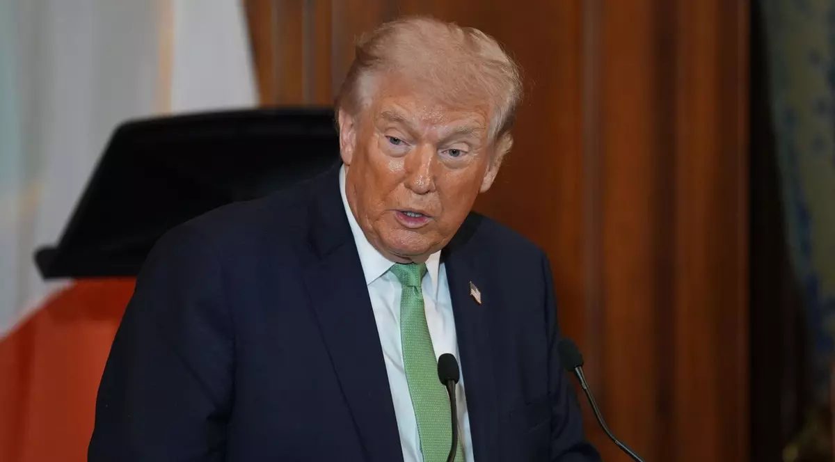 BREAKING: Trump suspendă atacurile asupra infrastructurii energetice din Iran, la mai puțin de 12 ore înainte de expirarea ultimatulului: „AM AVUT CONVERSAȚII FOARTE BUNE ȘI PRODUCTIVE CU TEHERANUL”