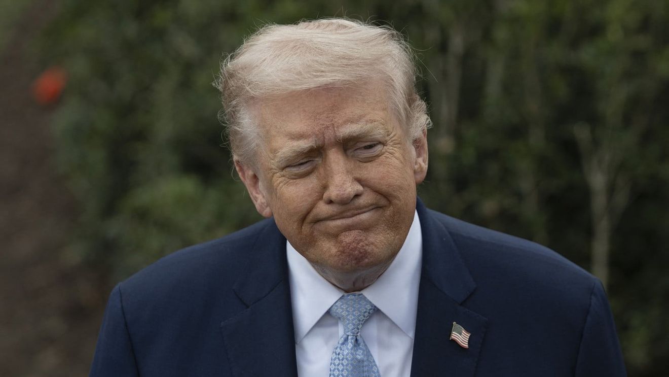 Prețul petrolului a scăzut cu 13% după ce Trump a anunțat suspendarea atacurilor asupra infrastructurii energetice a Iranului