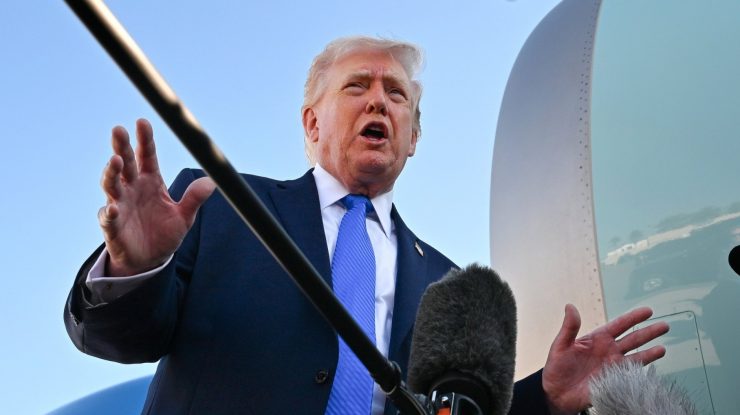 Trump anunță că războiul din Iran s-ar putea încheia în următoarele 5 zile dacă negocierile merg bine: „Suntem în discuții cu un înalt oficial iranian, foarte respectat. Nu este Mojtaba Khamenei”. Iranul neagă că au loc negocieri cu SUA