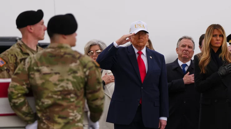 Trump afirmă că războiul cu Iran se va termina atunci când „simte în oase”: „Avem practic muniție nelimitată. O folosim și o putem folosi la nesfârșit”