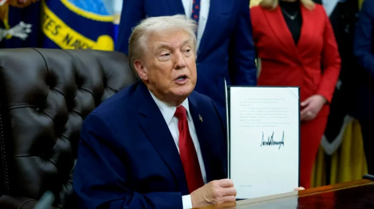 Administrația Trump convoacă giganții din industria de Apărare la Casa Albă. Washingtonul vrea să accelereze producția de arme și refacerea stocurilor