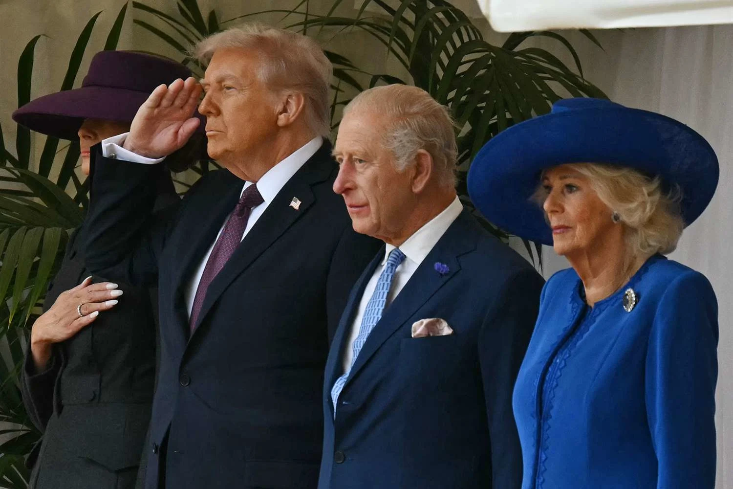 Regele Charles și Regina Camilla își încep luni vizita de patru zile în SUA, în ciuda incidentului armat de la dineul lui Trump