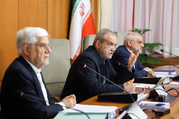 Iranul refuză să negocieze cu SUA în Pakistan, anunță mediatorii: „Cerințele Administrației Trump pentru un acord sunt inacceptabile”. Ultimatumul lui Trump expiră pe 6 aprilie