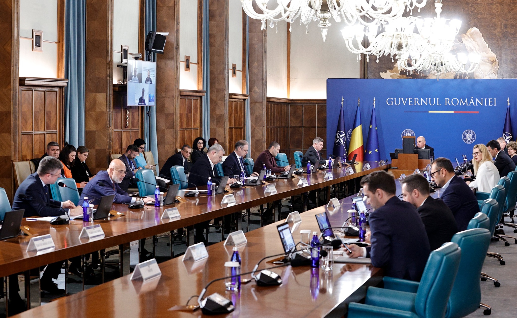 Sondaj INSCOP. Care sunt intențiile de vot ale românilor: AUR ajunge la cel mai mic scor din acest an, 37%. PSD ar avea 20,1%, PNL – 15,5%, iar USR – 12,7%