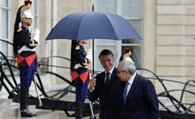 Emmanuel Macron și premierul Libanului