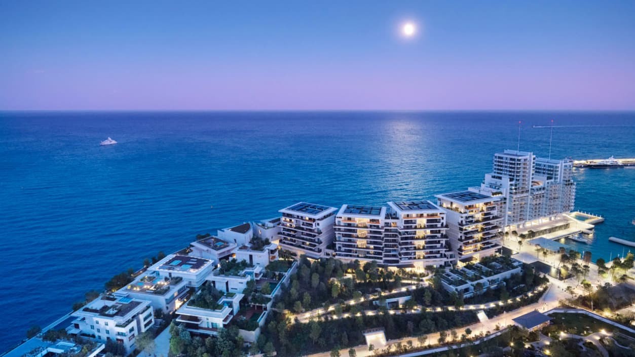 Rinat Akhmetov, cel mai bogat magnat ucrainean, a cumpărat un apartament de lux în Monaco pentru o sumă record, una dintre cele mai mari tranzacții din istorie. Cât a plătit ucraineanul