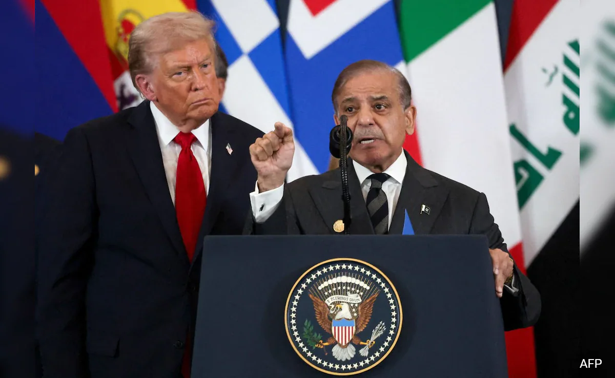 Pakistanul, care mediază negocierile dintre SUA și Iran, îi cere lui Trump să prelungească ultimatumul cu încă 2 săptămâni: „Îndemnăm toate părțile să accepte un armistițiu”. Casa Albă: „Trump a fost informat de solicitare. Un răspuns va veni”