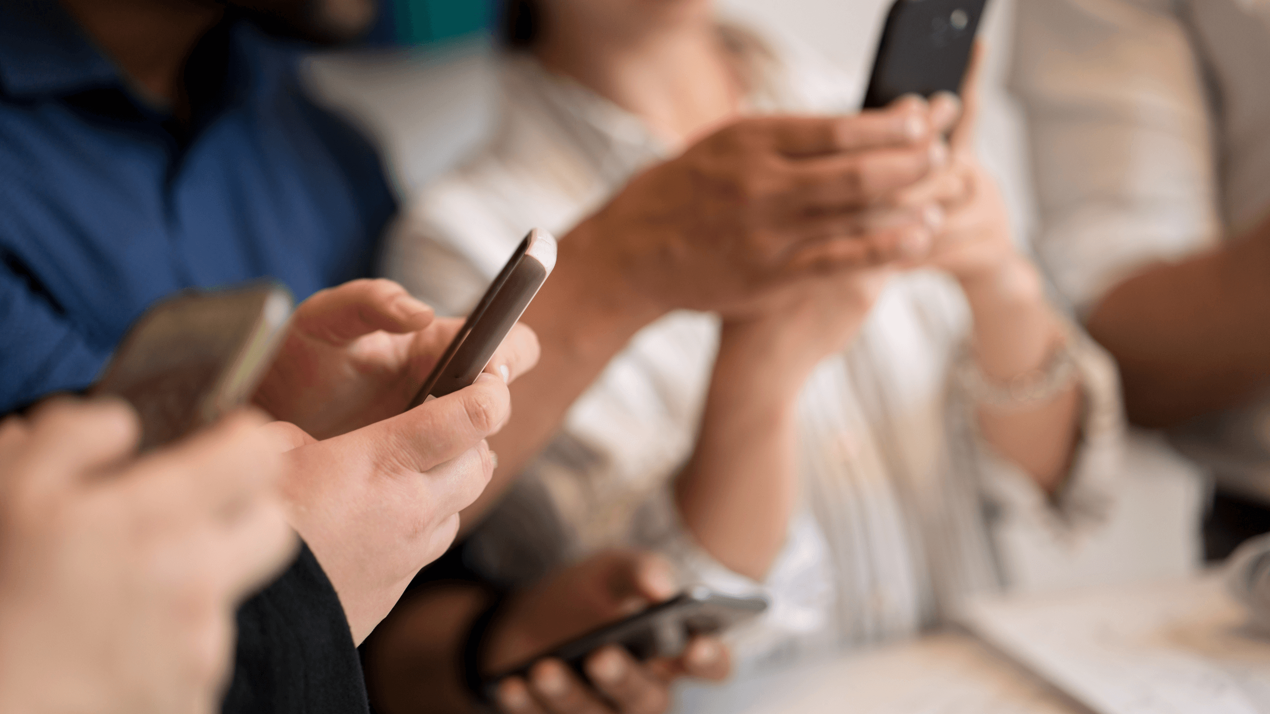 Norvegia pregătește interzicerea accesului la social media pentru copiii sub 16 ani. 65% dintre români susțin o măsură similară