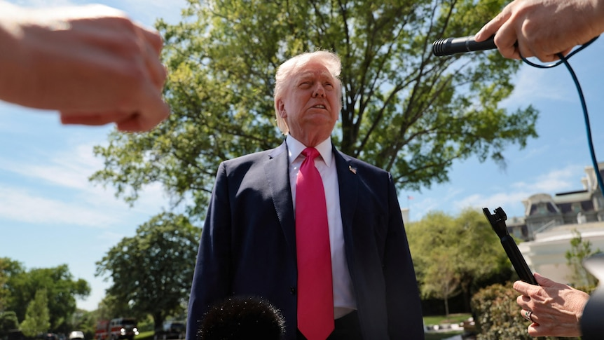 Trump anunță că extinde armistițiul cu Iranul și amână reluarea bombardamentelor, la cererea Pakistanului: „Guvernul iranian este serios divizat. Încetarea focului continuă până când liderii iranieni vor prezenta o propunere unitară”