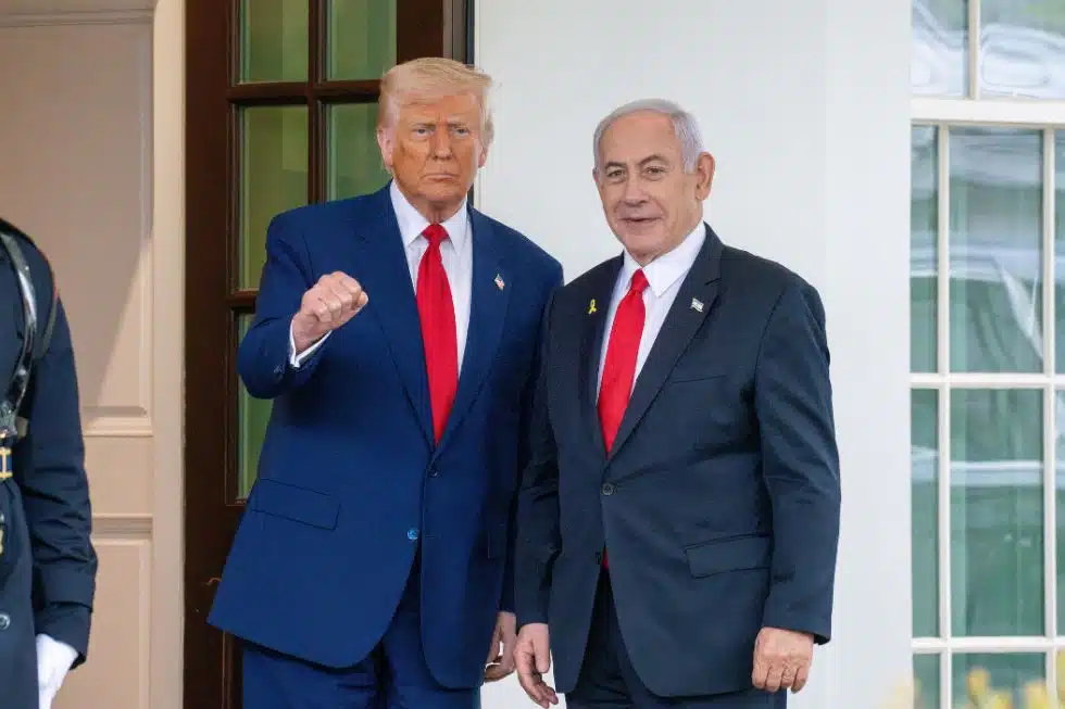 Armistițiul este fragil: Trump i-a cerut lui Netanyahu să reducă atacurile israeliene asupra Libanului, pentru a nu sabota negocierile SUA-Iran din Pakistan. Iranul amenință că nu va continua negocierile cu SUA dacă acordul de încetare a focului nu este respectat „pe toate fronturile”