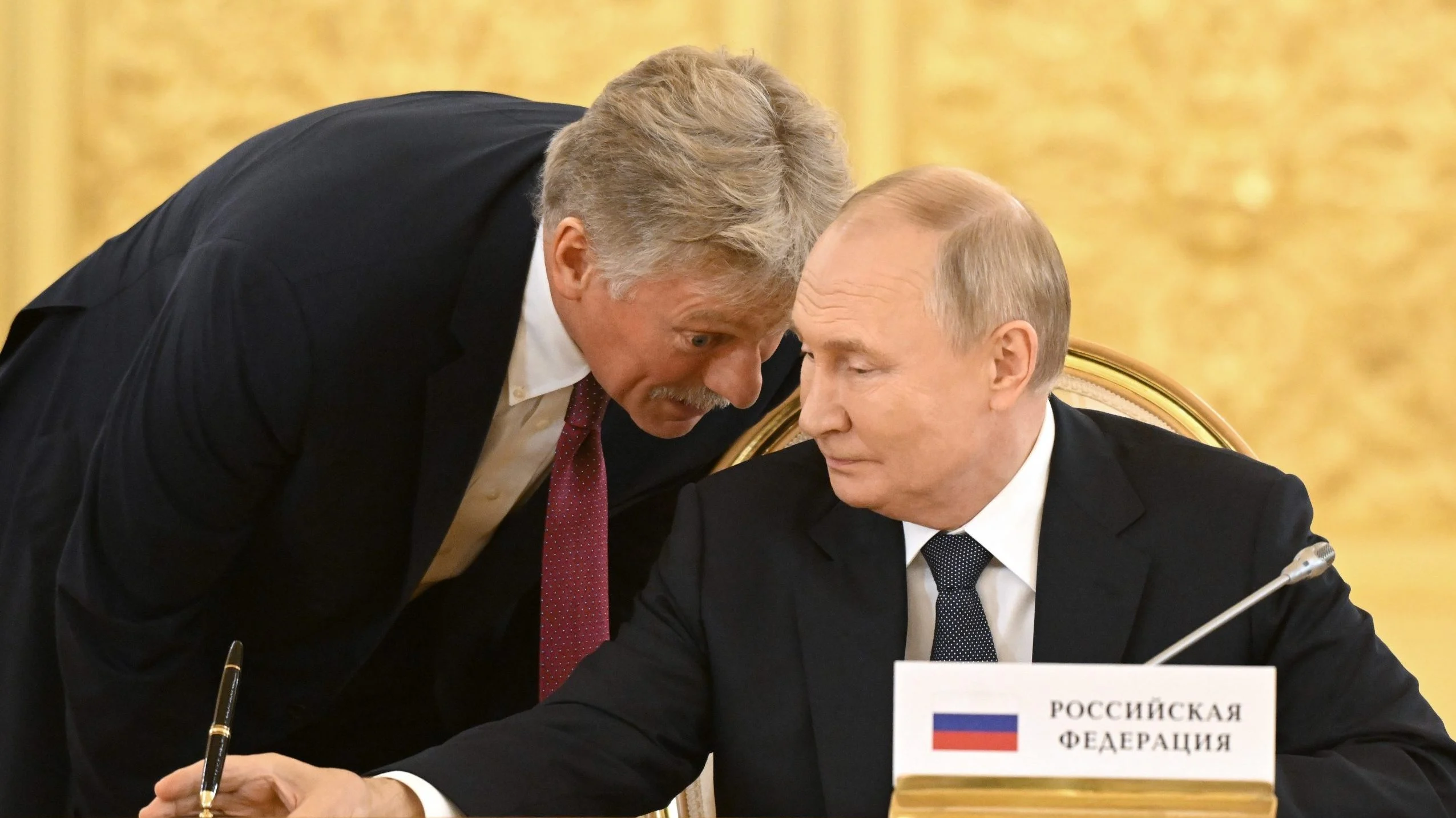 Rusia critică decizia lui Trump de a începe blocada în Strâmtoarea Ormuz. Avertismentul lui Dmitri Peskov, purtătorul de cuvânt al lui Putin