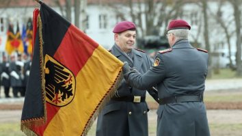 Army command change in Germany