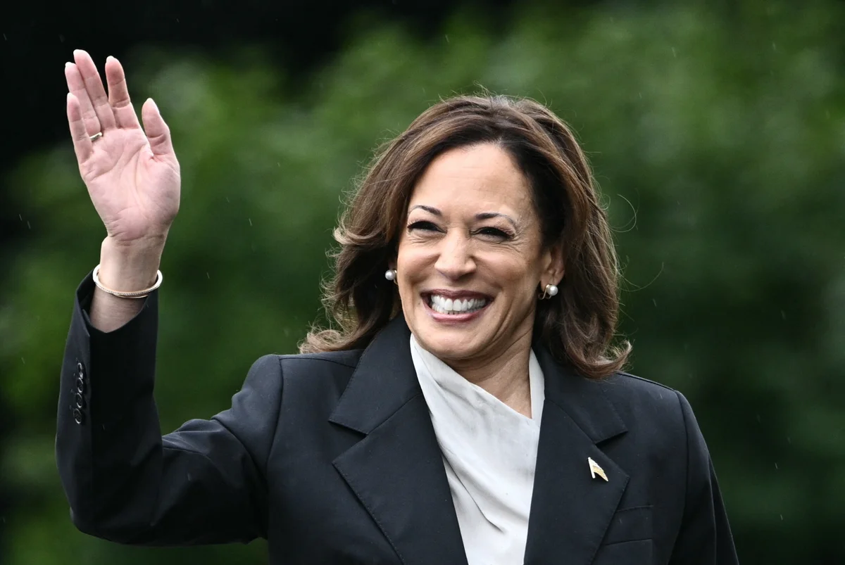 Kamala Harris ia în calcul o posibilă candidatură la alegerile prezidențiale din 2028