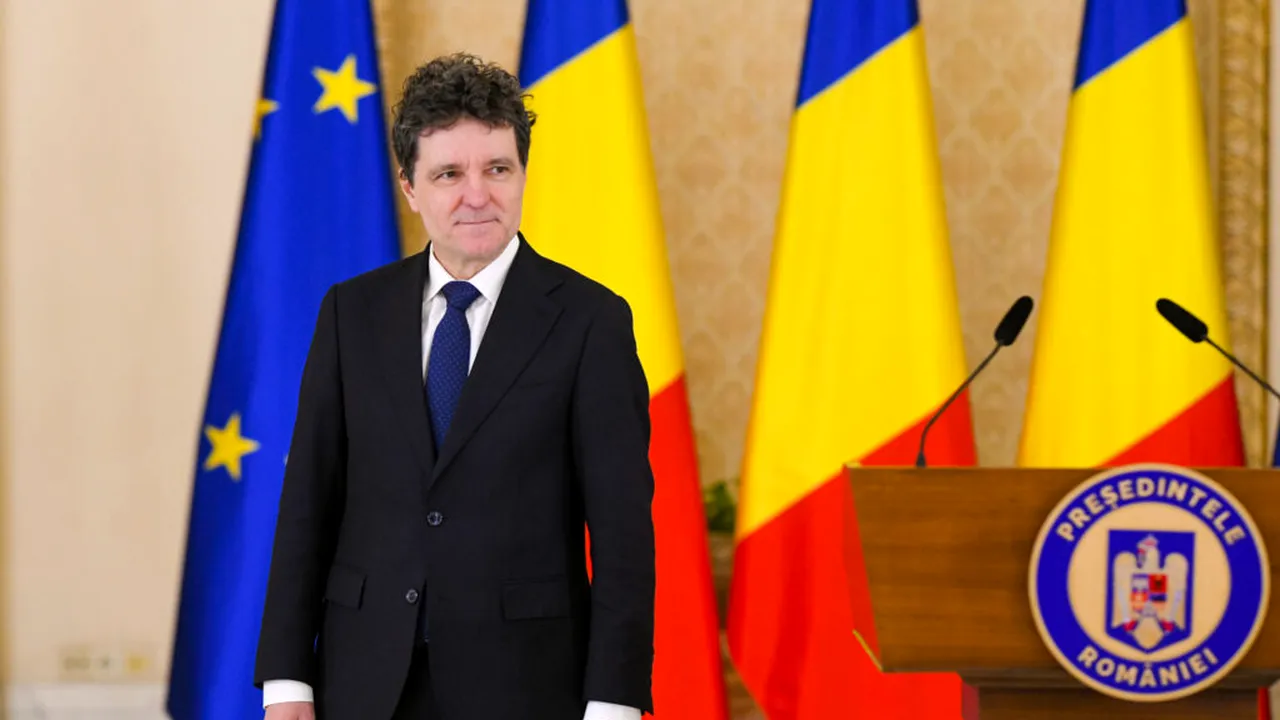 Nicușor Dan a transmis un mesaj de Ziua Forțelor Terestre: „Vom continua să modernizăm Armata României și să încurajăm cariera militară”