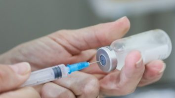 CAMPO MOURĂO, PR 04.04.2024: VACINAÇĂO CONTRA GRIPE NO PR Trivalent flu vaccine, applied in the SUS (Unified Health