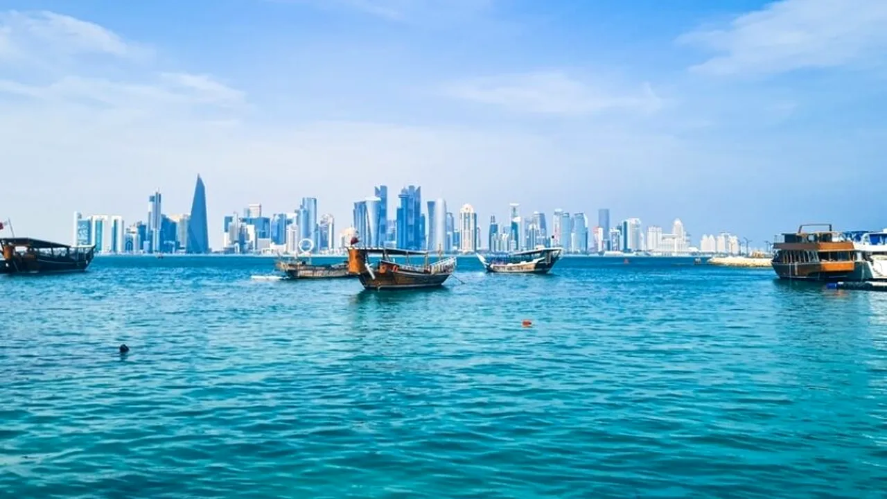 Qatar reia complet navigația maritimă, cu restricții de siguranță în vigoare