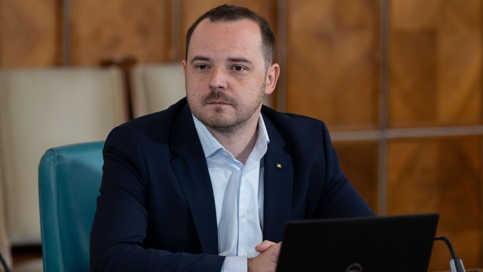 Scapă România de datoria către Pfizer? Ministrul Sănătății, Alexandru Rogobete, merge la Washington pentru a se întâlni cu reprezentanții companiei