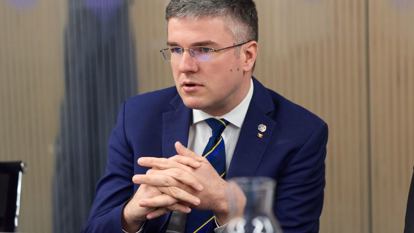 Ministrul Economiei, Irineu Darău, critică gestionarea fondurilor PNRR la Agenția pentru Digitalizare: „Nu au avut niciun plan, nicio strategie de continuitate, nicio asumare”  