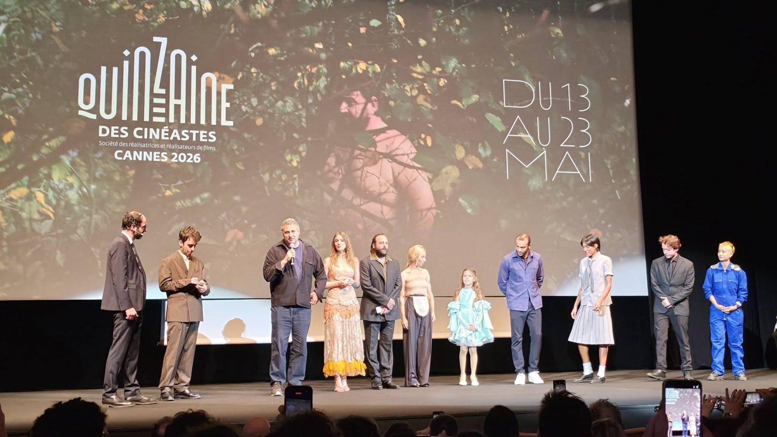 Radu Jude provoacă dezbateri aprinse la Festivalul de la Cannes cu „Le Journal d’une femme de chambre”, primul său film în limba franceză