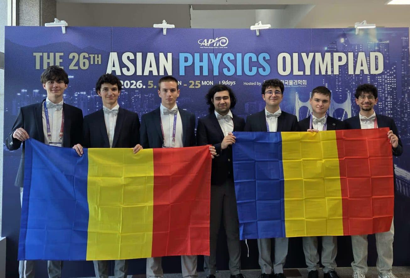 România obține șapte distincții la Olimpiada Asiatică de Fizică 2026: trei medalii de argint, trei de bronz și o mențiune de onoare