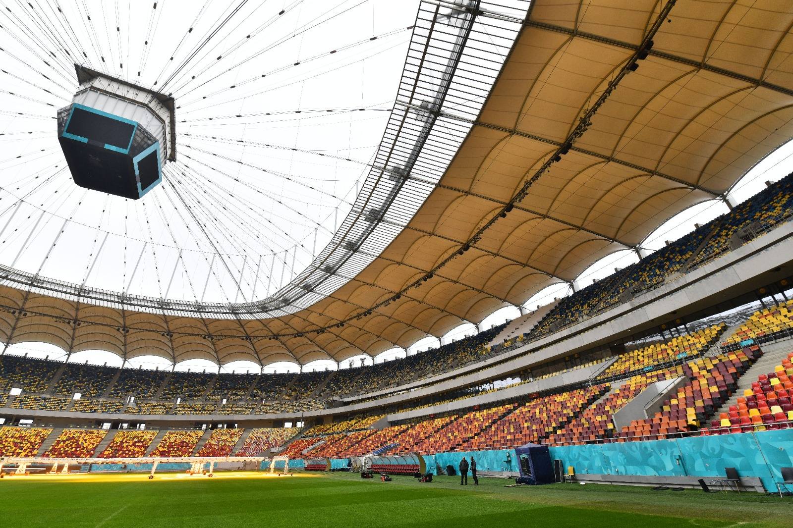 Ciprian Ciucu a semnat dosarul de candidatură pentru ca Bucureştiul să găzduiască finala UEFA Europa League în 2028