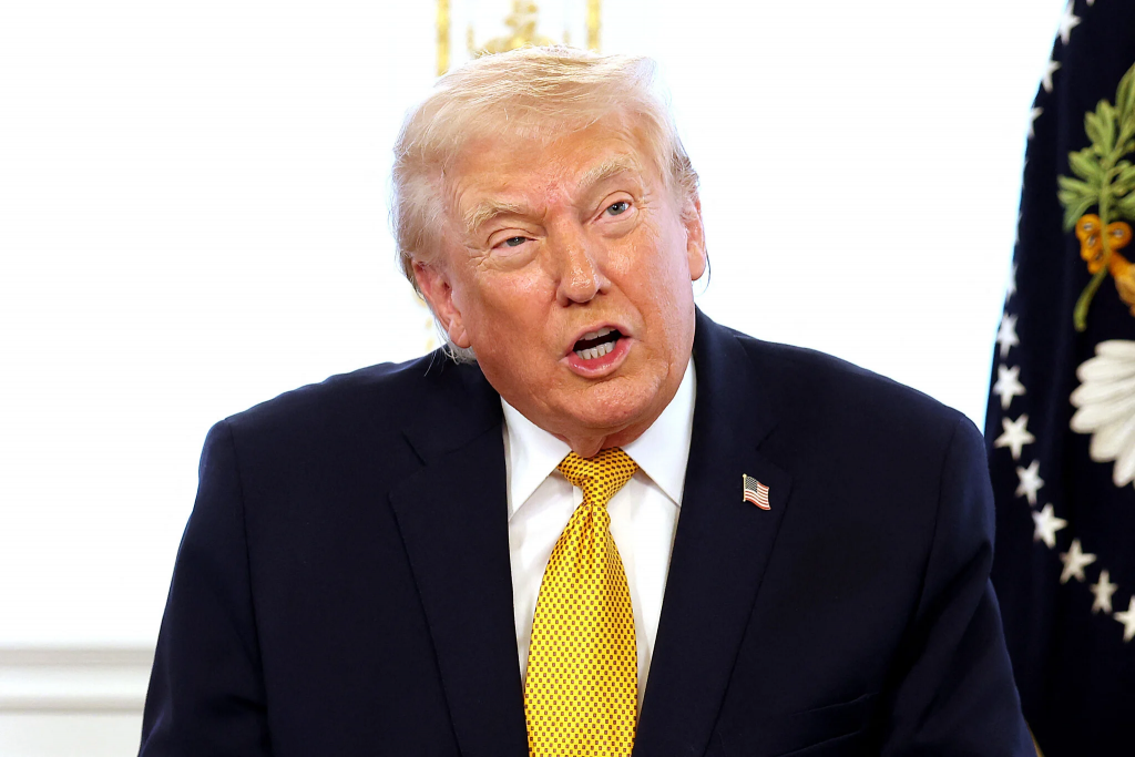 AFP 20251224 2253427483 v2 HighRes PresidentTrumpCallsServiceMembersOnChristmas