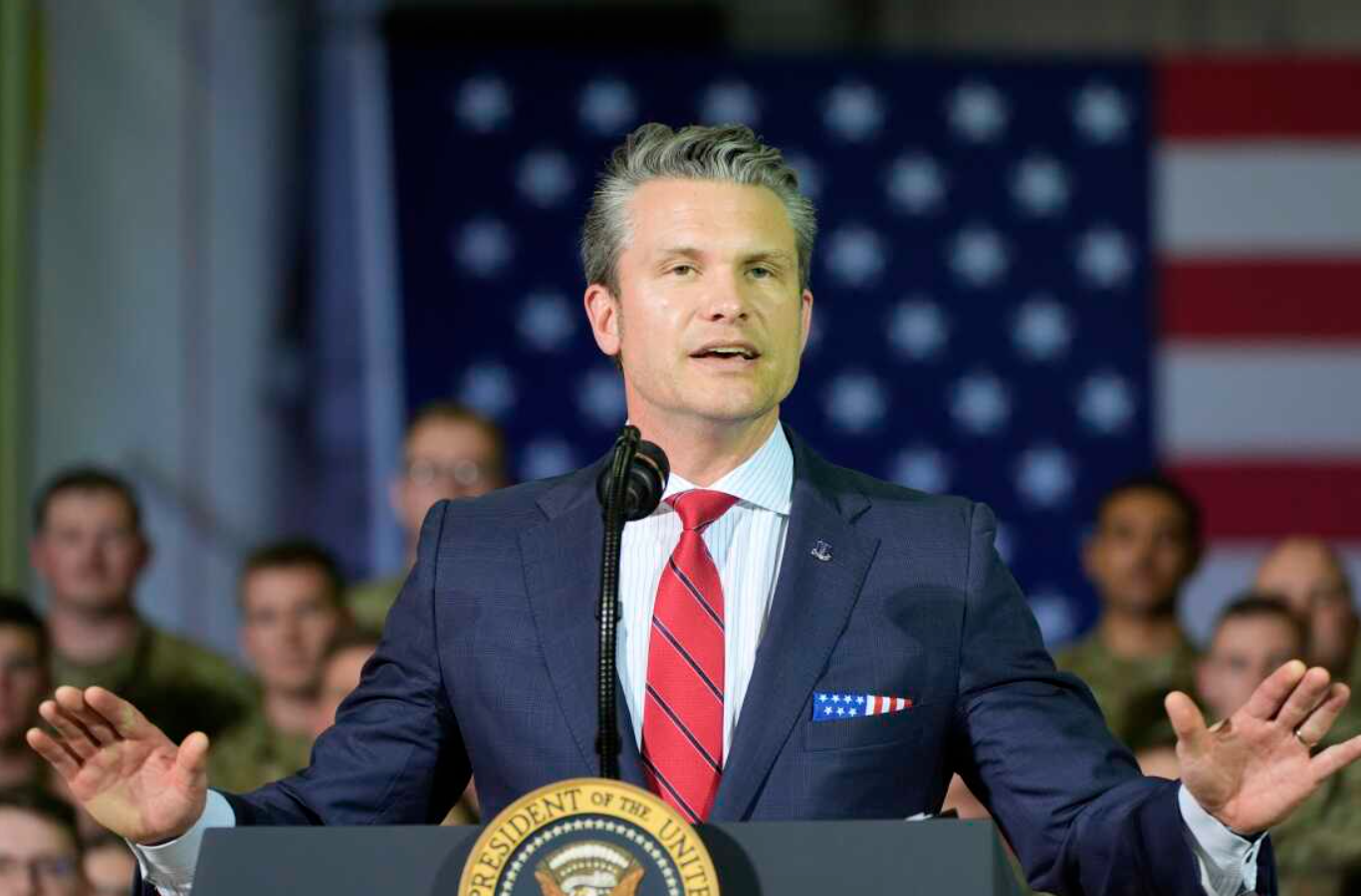 Senatori americani cer deblocarea a 400 de milioane de dolari pentru Ucraina, blocați luni de zile la Pentagon sub conducerea Secretarului Apărării al SUA, Pete Hegseth