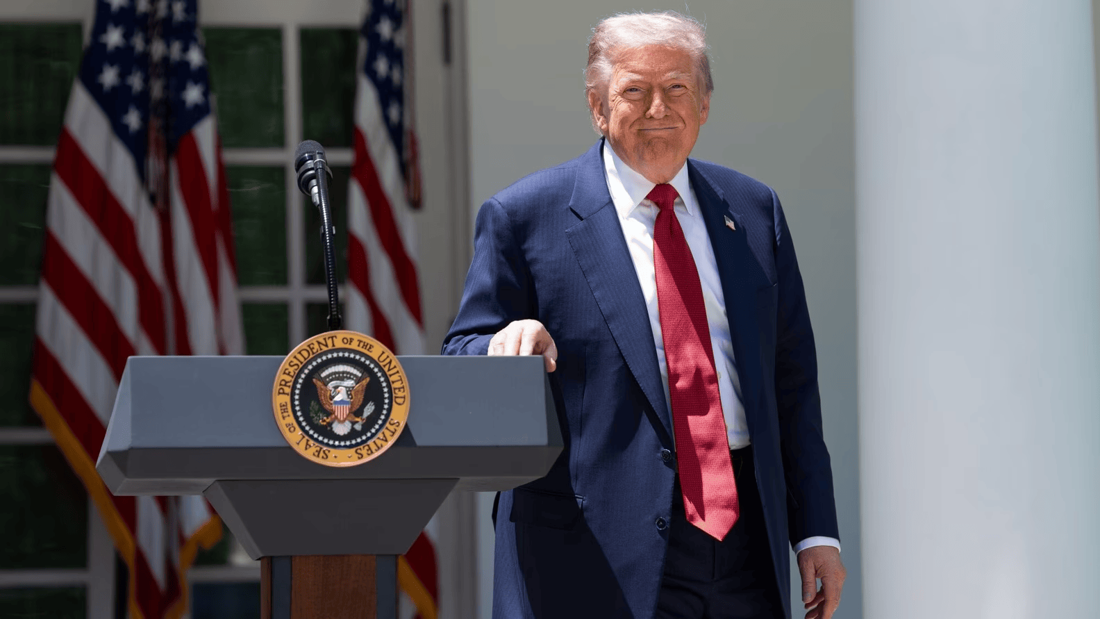 Donald Trump spune că SUA așteaptă un răspuns din partea Iranului privind propunerea pentru încetarea războiului