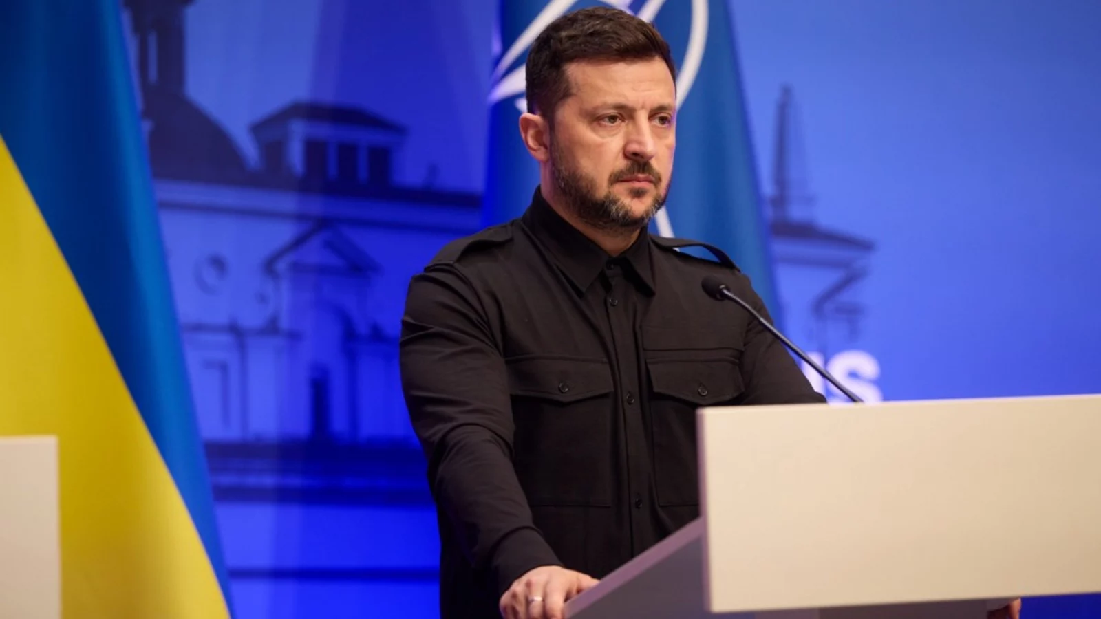 Zelenski, aflat la Summitul B9 de la București, a făcut apel la Trump să discute cu Xi Jinping despre războiul din Ucraina: „Rusia atacă portofelele europenilor la fel de mult cum le atacă drepturile”