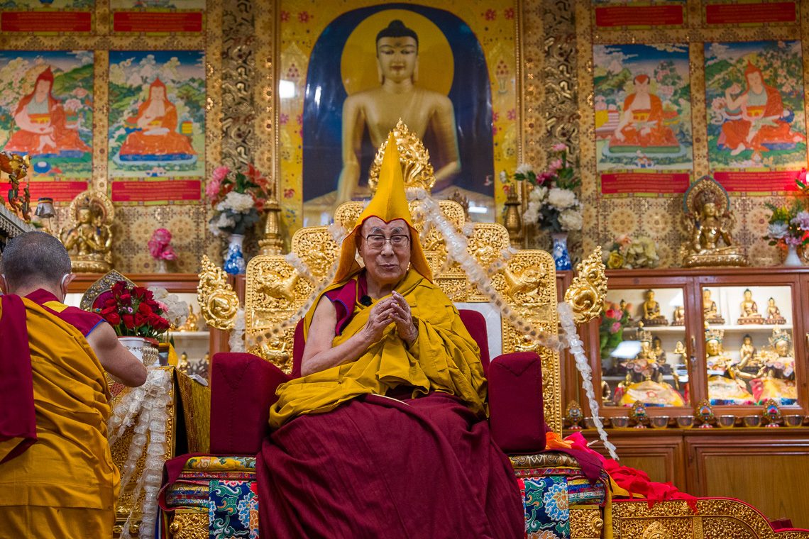 De Ziua lui Buddha, un sfat pentru Bolojan