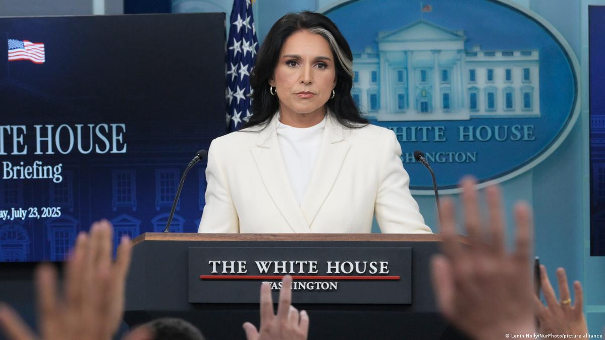 Tulsi Gabbard demisionează din funcția de Director al Serviciilor de Informații al SUA, din cadrul Administrației Trump, după ce soțul ei a fost diagnosticat cu o formă extrem de rară de cancer. Reacția lui Trump