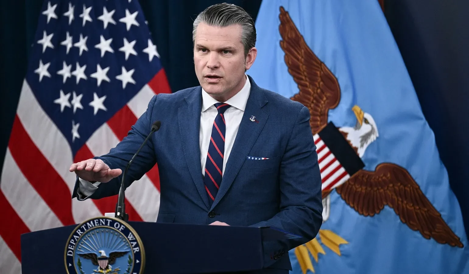 Pete Hegseth face primele declarații după schimbul de focuri dintre SUA și Iran din Strâmtoarea Ormuz: „Armistițiul este încă în vigoare. Să fie clar, Project Freedom este o operațiune separată de Epic Fury”